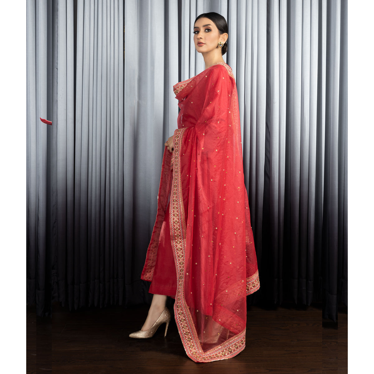 LV-04 Luxe Velvet By Atiya Irfan www.atiyairfan.com