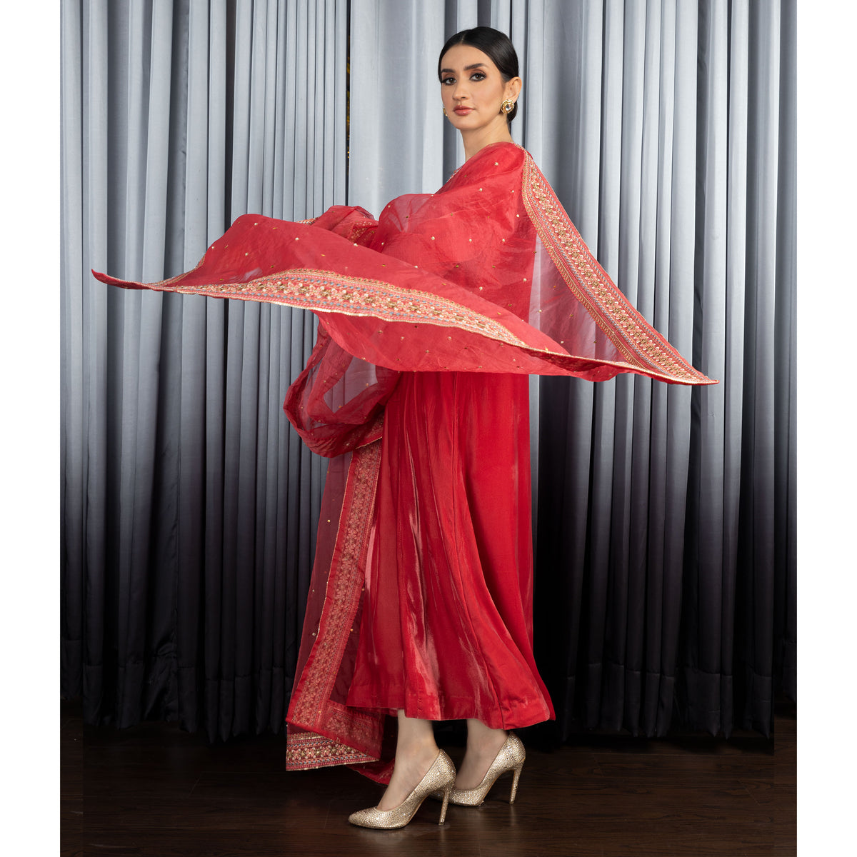 LV-04 Luxe Velvet By Atiya Irfan www.atiyairfan.com