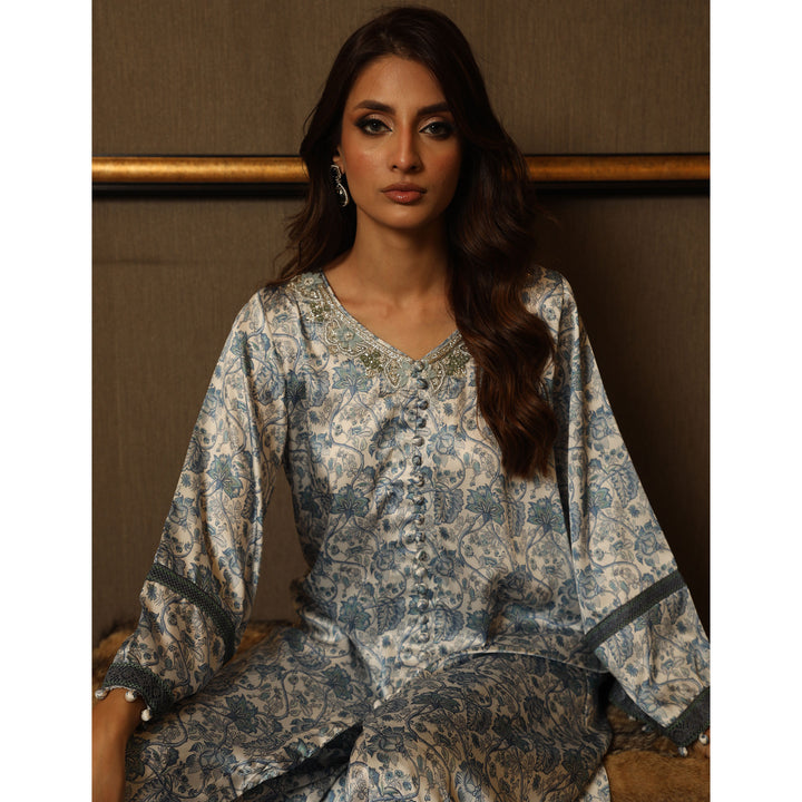 SS8 Silk Collection Luxury Pret Atiya Irfan www.atiyairfan.com